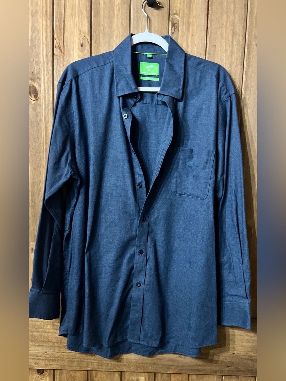Men's Long-Sleeve Dress Shirt in Navy with Chest Pocket